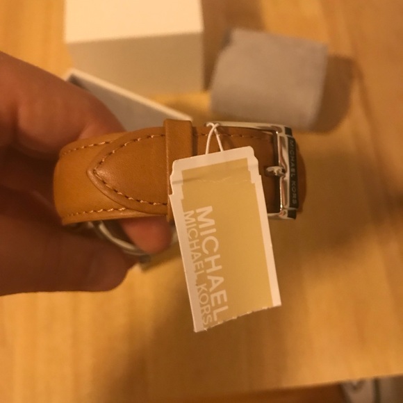 Michael Kors watch - Picture 5 of 6